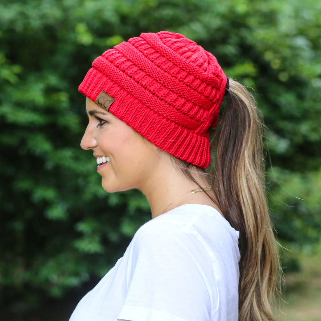 CCB-1 Criss Cross Beanie Red – girliegirloriginals