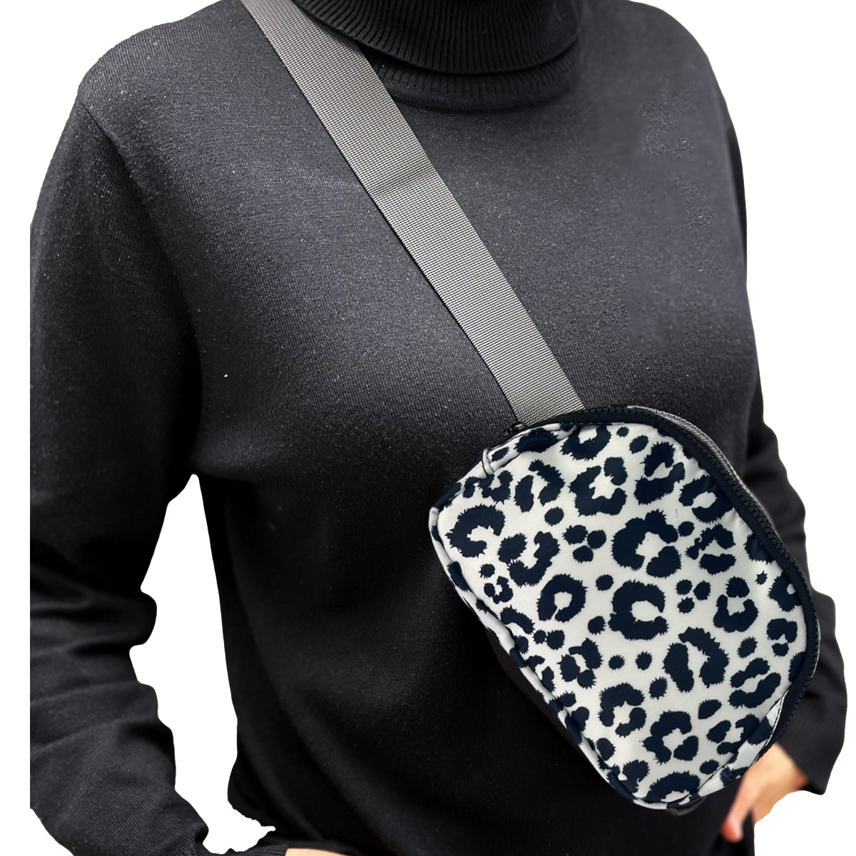 BB-1031 Belt Bag White/Black Leopard