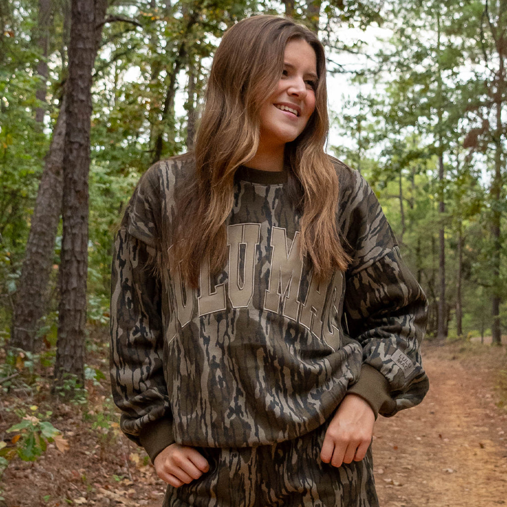 LM-SW-1017 Mossy Oak Sweatshirt W/ Olive Letters