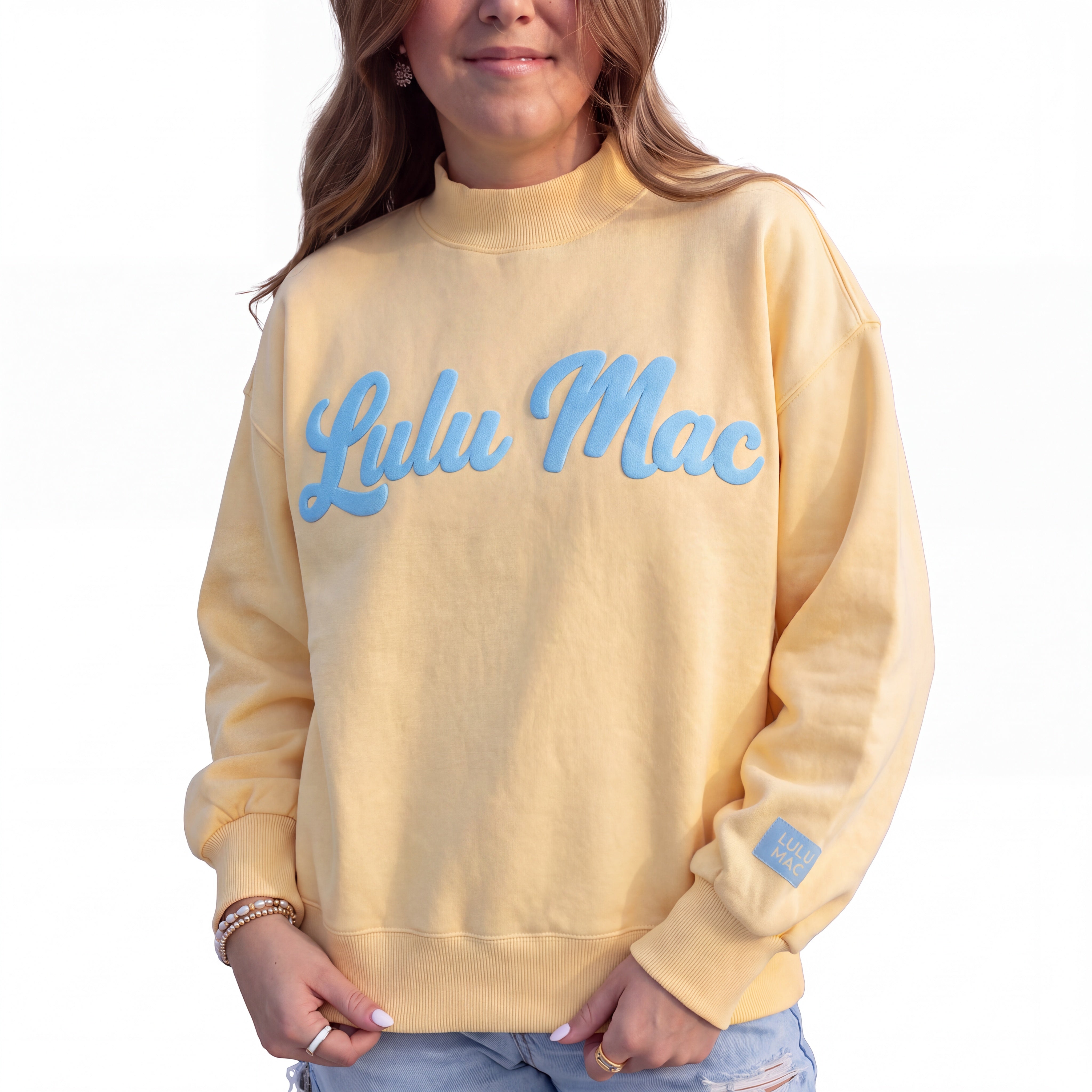 LM-SW-1020 Script Sweatshirt Butter/Light Blue