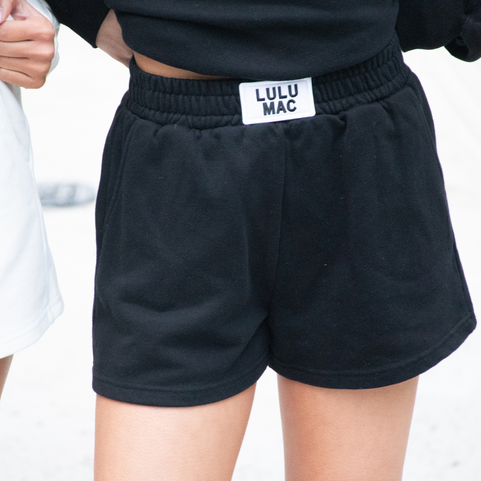 LM-SH-1001  TERRY CLOTH SHORT-BLACK