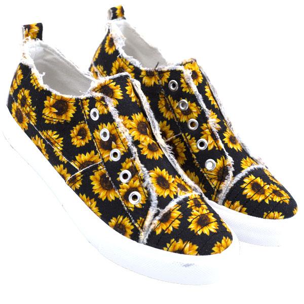 Black nikes with sunflower design outlet